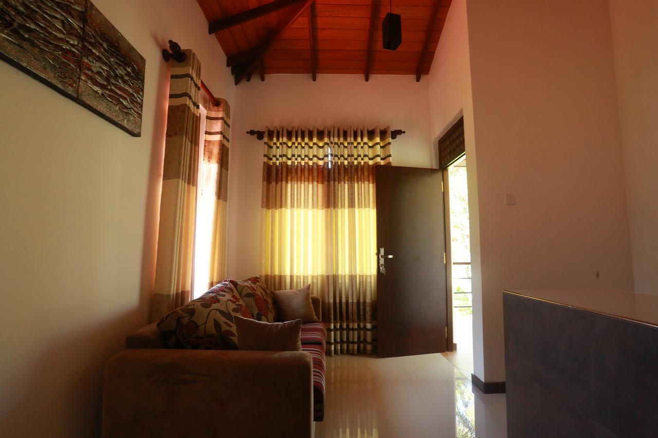 River Breeze Villa Bentota Luaran gambar